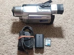 Jvc GR-DVL510U Digital Video Camcorder 400X Zoom Camera W/ Accessories. Fixed Price $95.00.