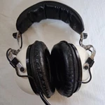 Vintage Pioneer SE-30 8 Ohm Stereo Headphones(a). Fixed Price $21.87.