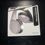 New Sharper Image SBT665 Deluxe Hi-fi Wireless Bluetooth Headphones Open Box. Fixed Price $19.99.