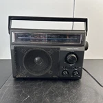 1980S Realistic Am/fm Radio Player Model 12. Fixed Price $23.00.