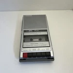 Realistic CTR-70 Portable Cassette Tape Player Recorder 14-1050 Vtg For Parts. Fixed Price $20.00.
