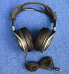 Sony MDR-XD200 Headband Headphones Silver/black. Fixed Price $35.99.