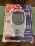 Sony Watchman FDL-220R 2.2" Color Lcd Television Combo Fm/am Radio 1997 New. Fixed Price $95.95.