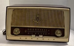 Grundig Majestic International Model: 87 Usa Tube Radio Parts Or Repair (D165). Fixed Price $59.95.